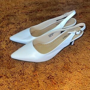 Classic Signature Slingback by EY Boutique